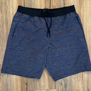 VEECE  Black and Gray Activewear  Xavier Performance Stretch Short